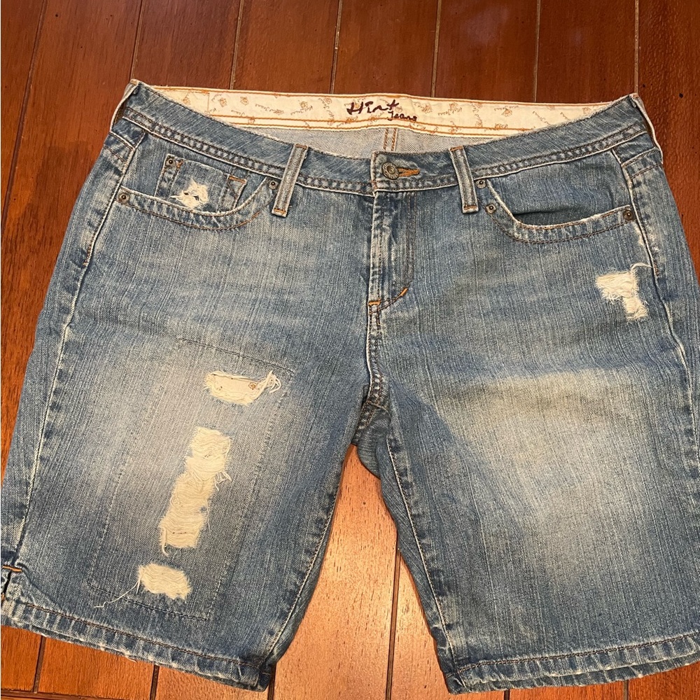 Hint Jean shorts